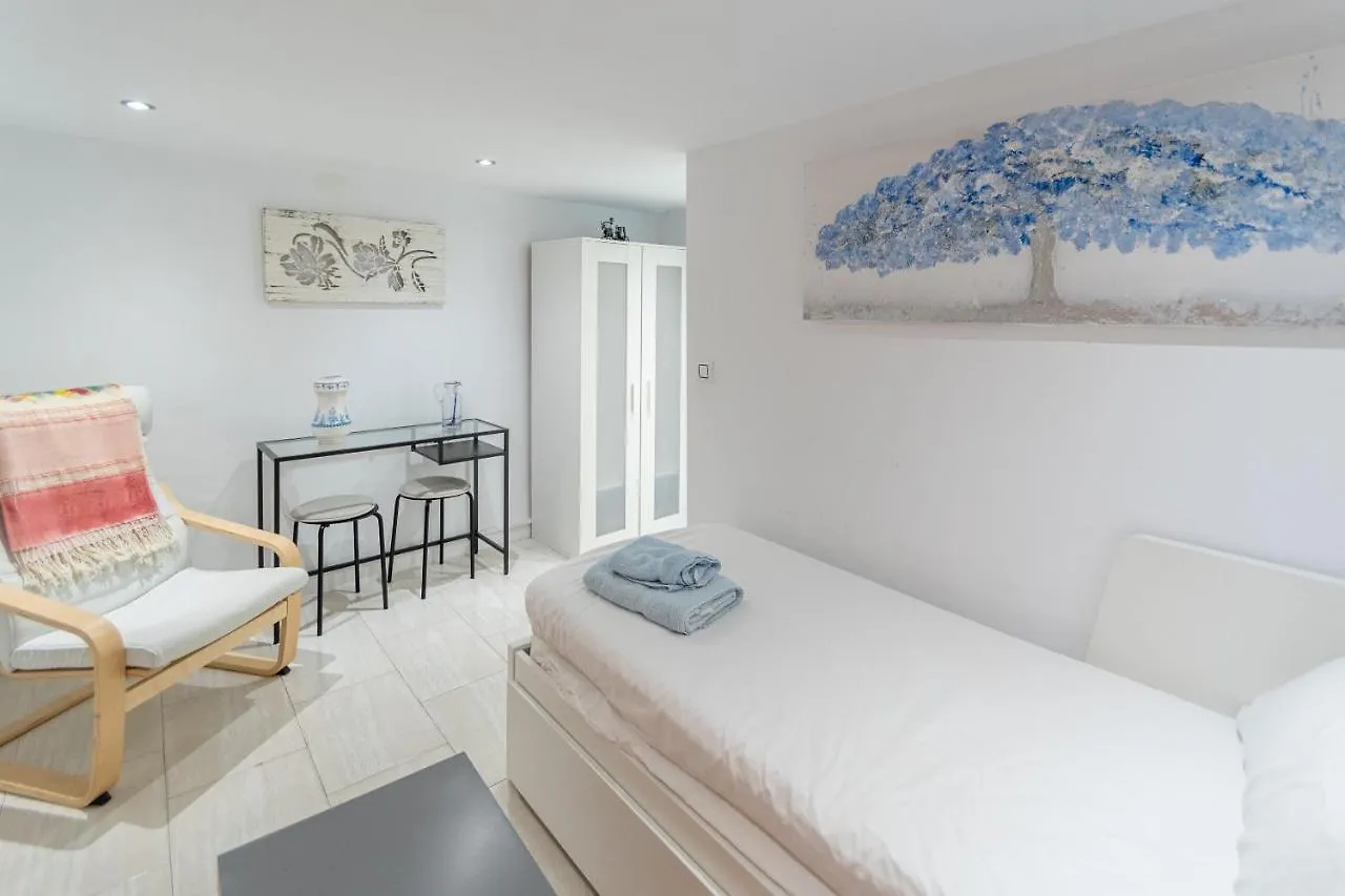 The Entresuelo De Cadiz Apartment 0*,  Spain