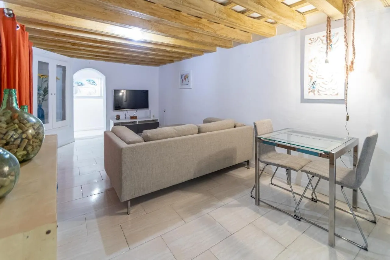 The Entresuelo De Cadiz Apartment 0*,